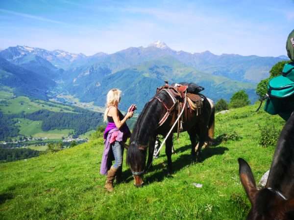à cheval dans les Pyrénées- gandalha voyage