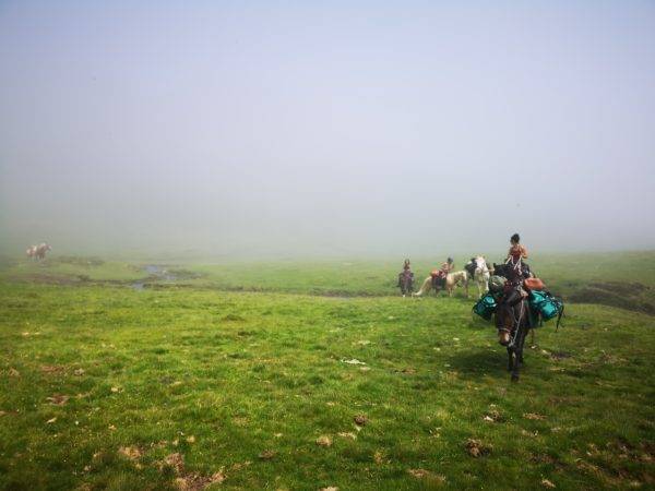 randonnée à cheval Pic du Midi - gandalha voyage