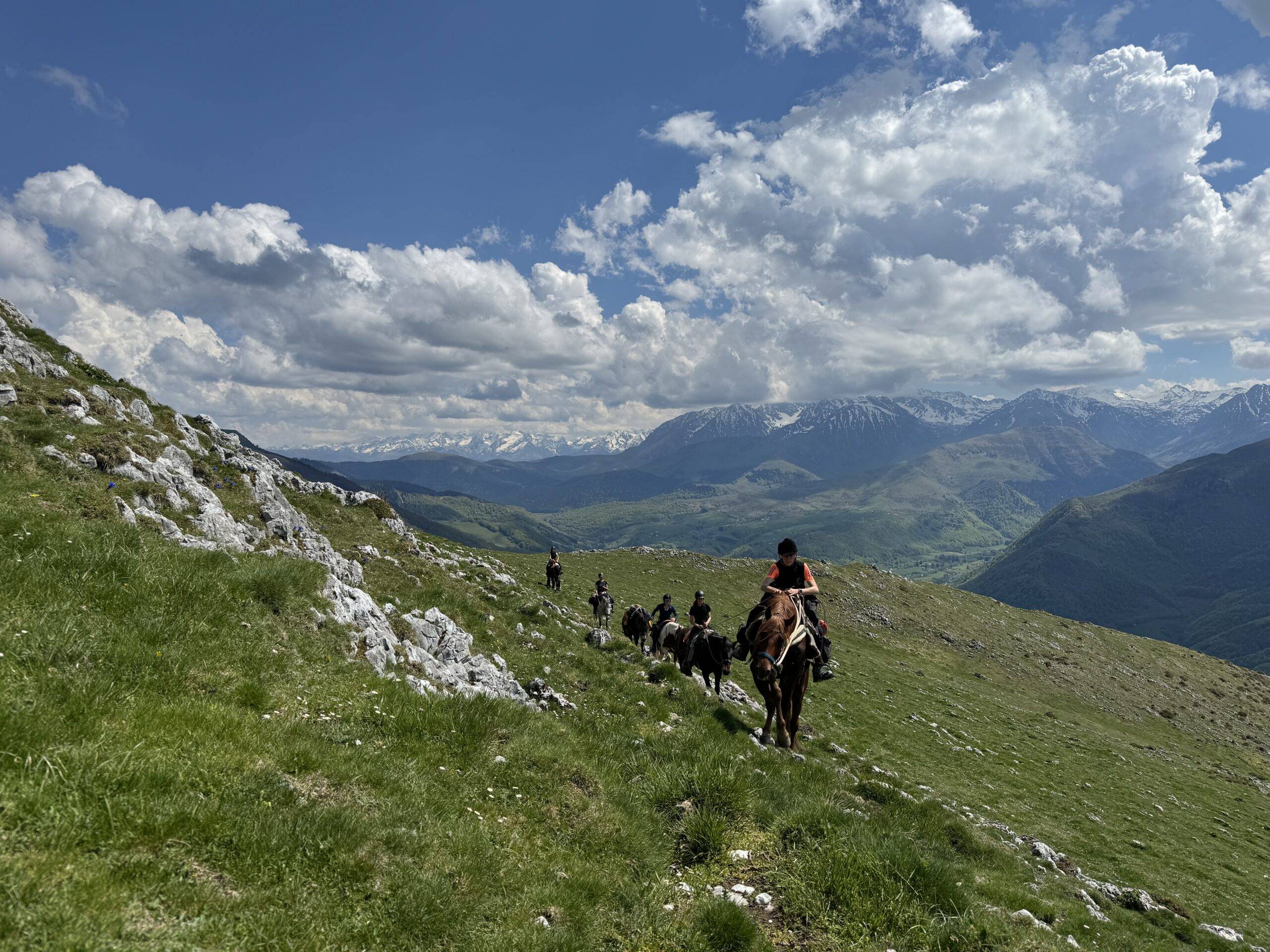 Hautes Baronnies à cheval dans les Hautes Pyrénées - gandalha
